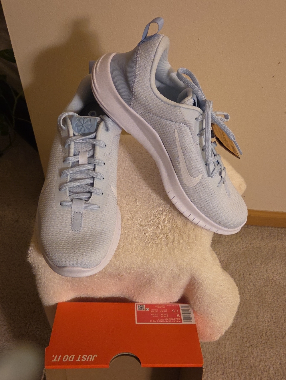 Light Blue Women's Athletic Sneakers - Lightweight Comfort